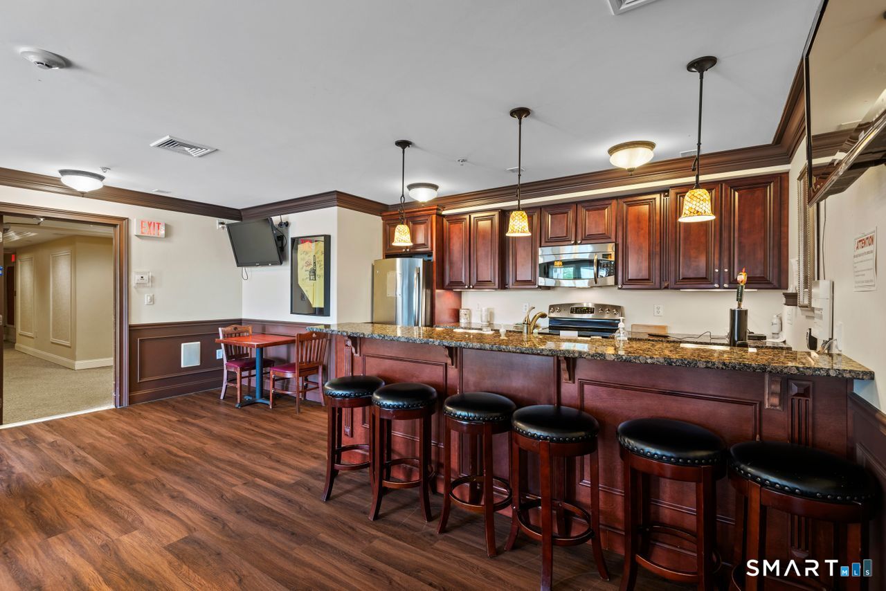 461 Bank Street New London CT 06320