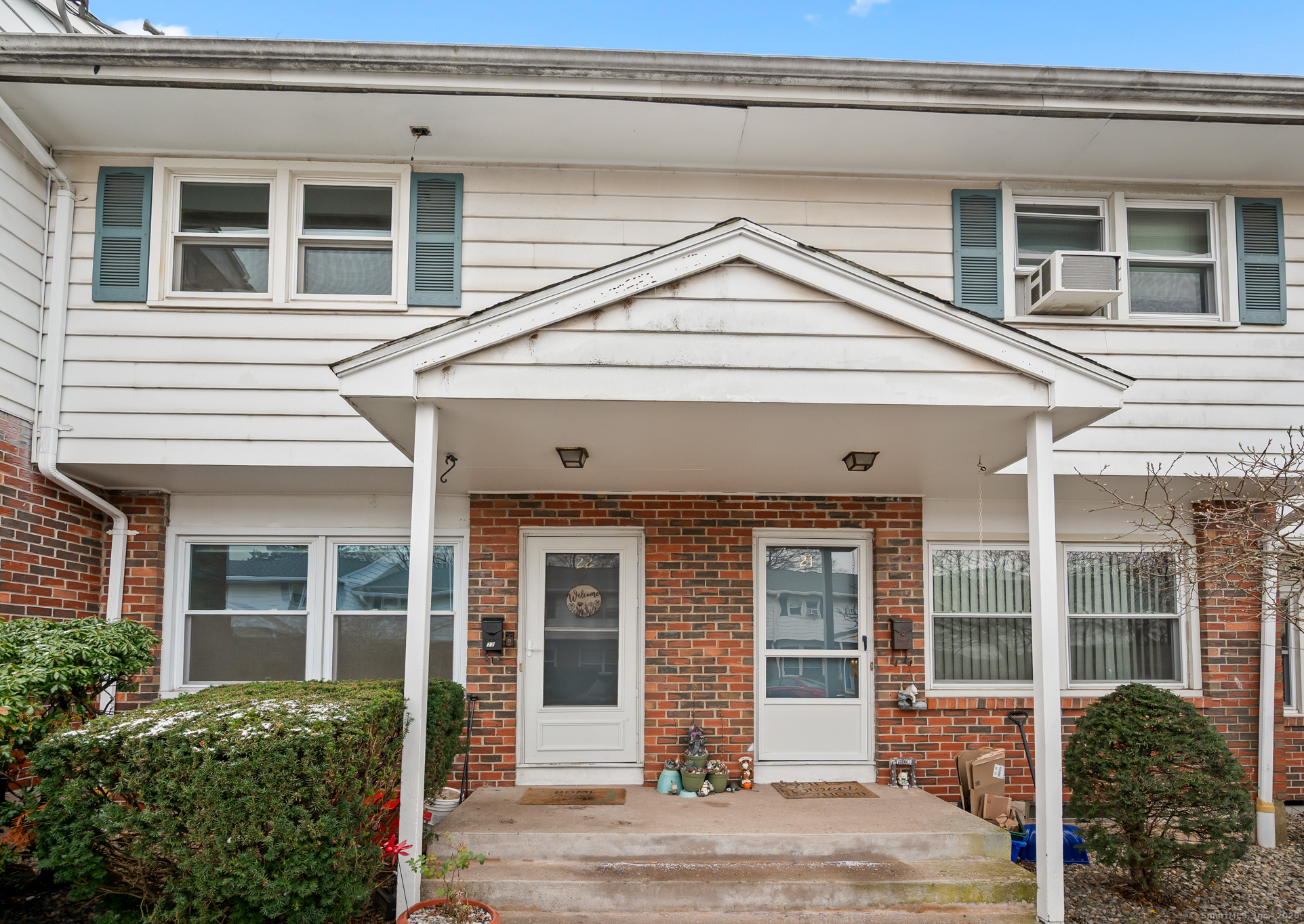 16 Lawton Road Manchester CT 06042