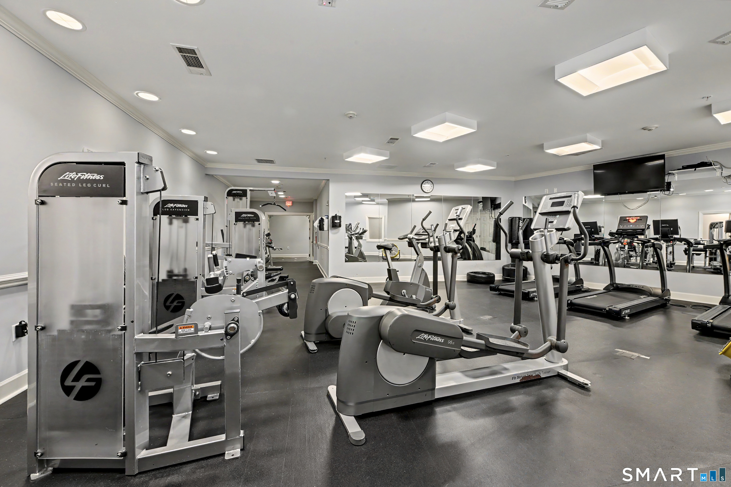 35 West Broad Street Stamford CT 06902