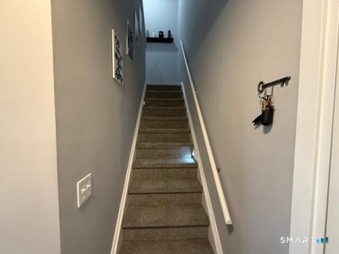 111 Harbour Close New Haven CT 06519