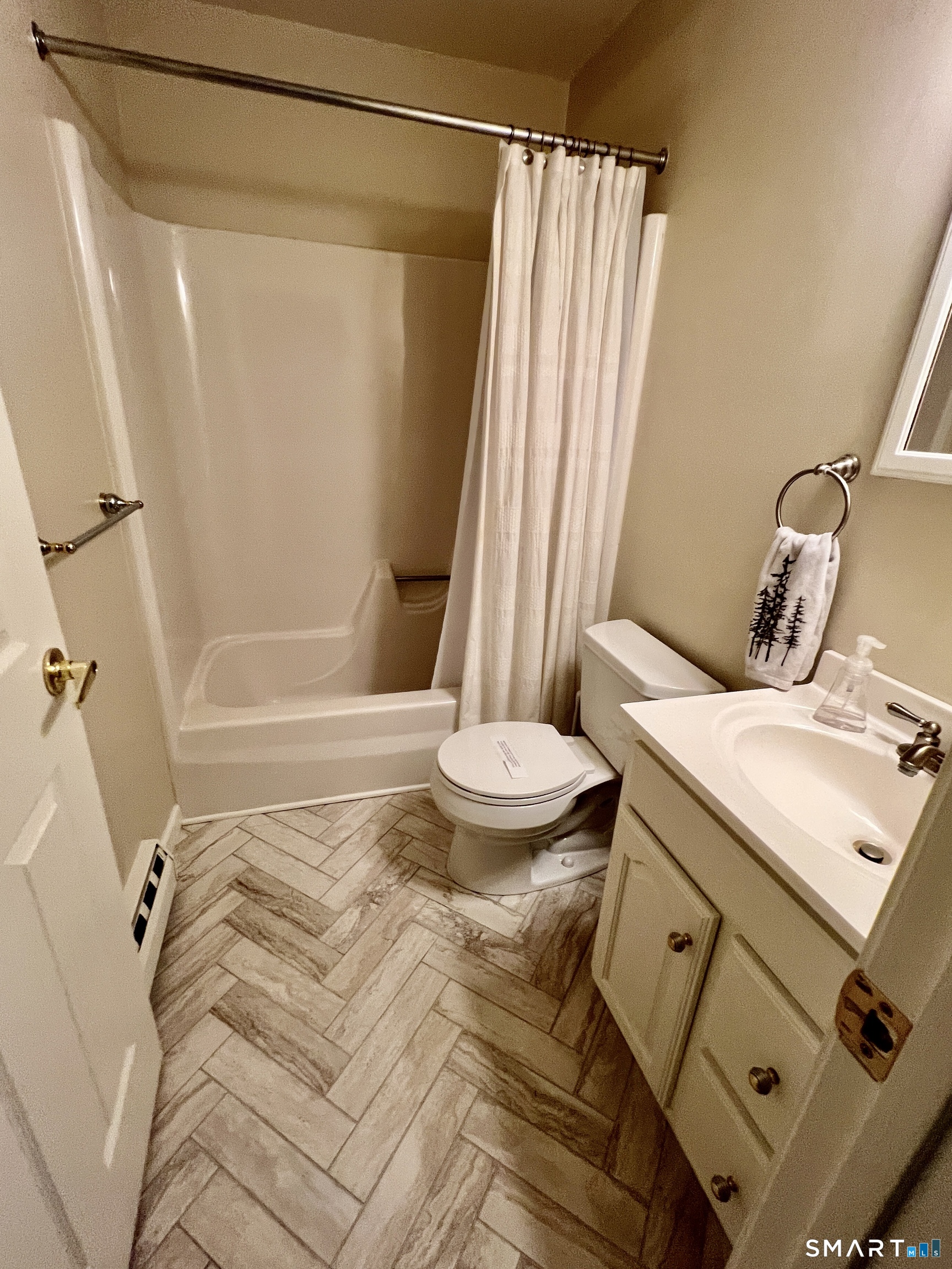 212 Ledge Drive Torrington CT 06790