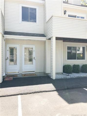 2A Jeanette Street Danbury CT 06811