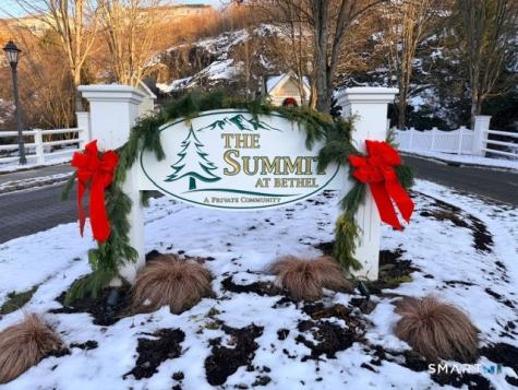 12 Briar Ridge Drive Bethel CT 06801