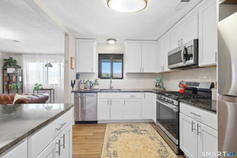 55 Thompson Street East Haven CT 06513