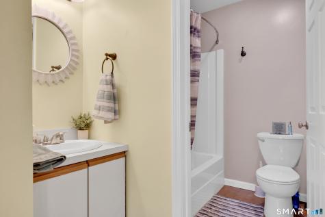 190 Tomlinson Avenue Plainville CT 06062