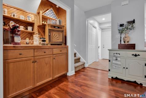 190 Tomlinson Avenue Plainville CT 06062
