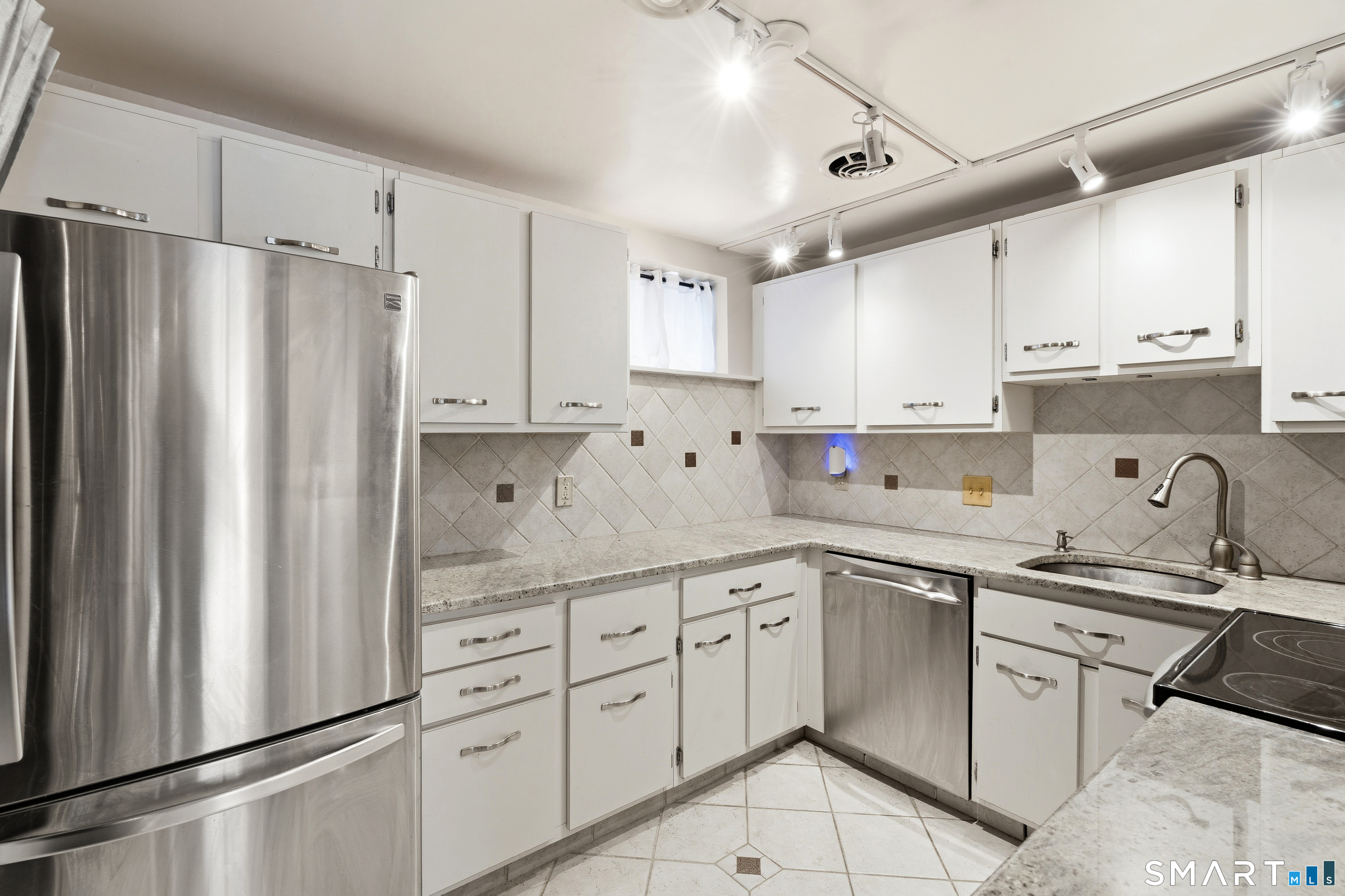 128 Shepards Knoll Drive Hamden CT 06514