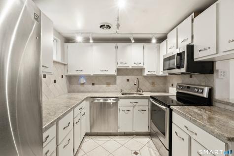 128 Shepards Knoll Drive Hamden CT 06514