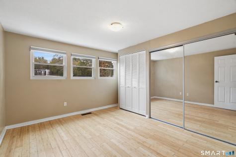 128 Shepards Knoll Drive Hamden CT 06514