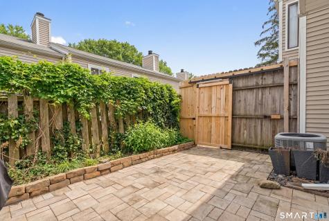 128 Shepards Knoll Drive Hamden CT 06514