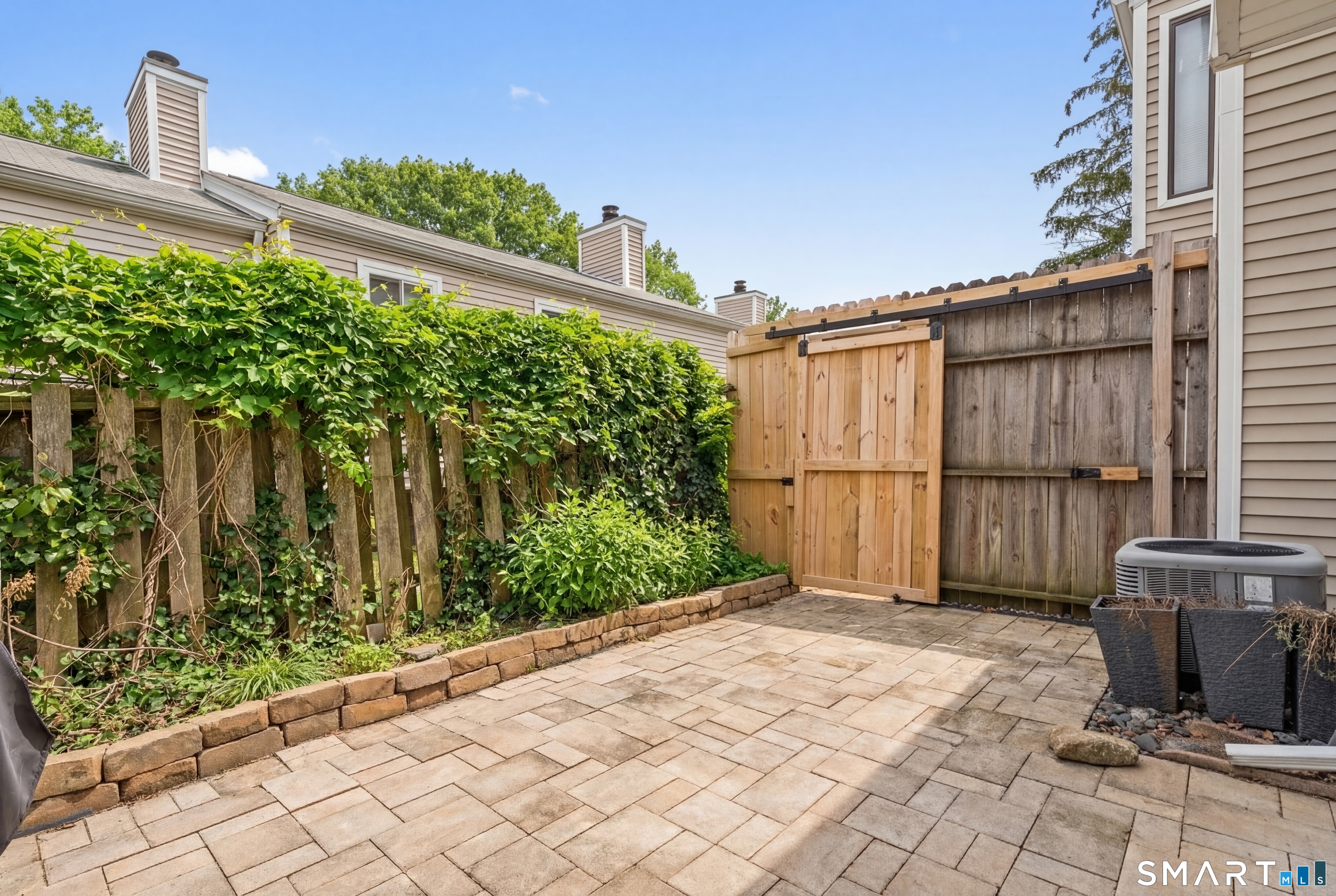 128 Shepards Knoll Drive Hamden CT 06514