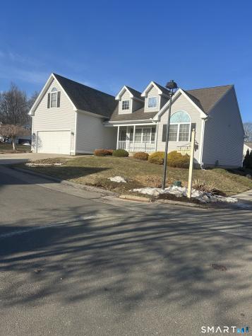 6 North Hollow East Hampton CT 06424