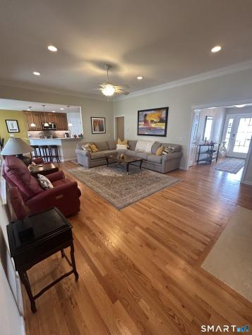 6 North Hollow East Hampton CT 06424