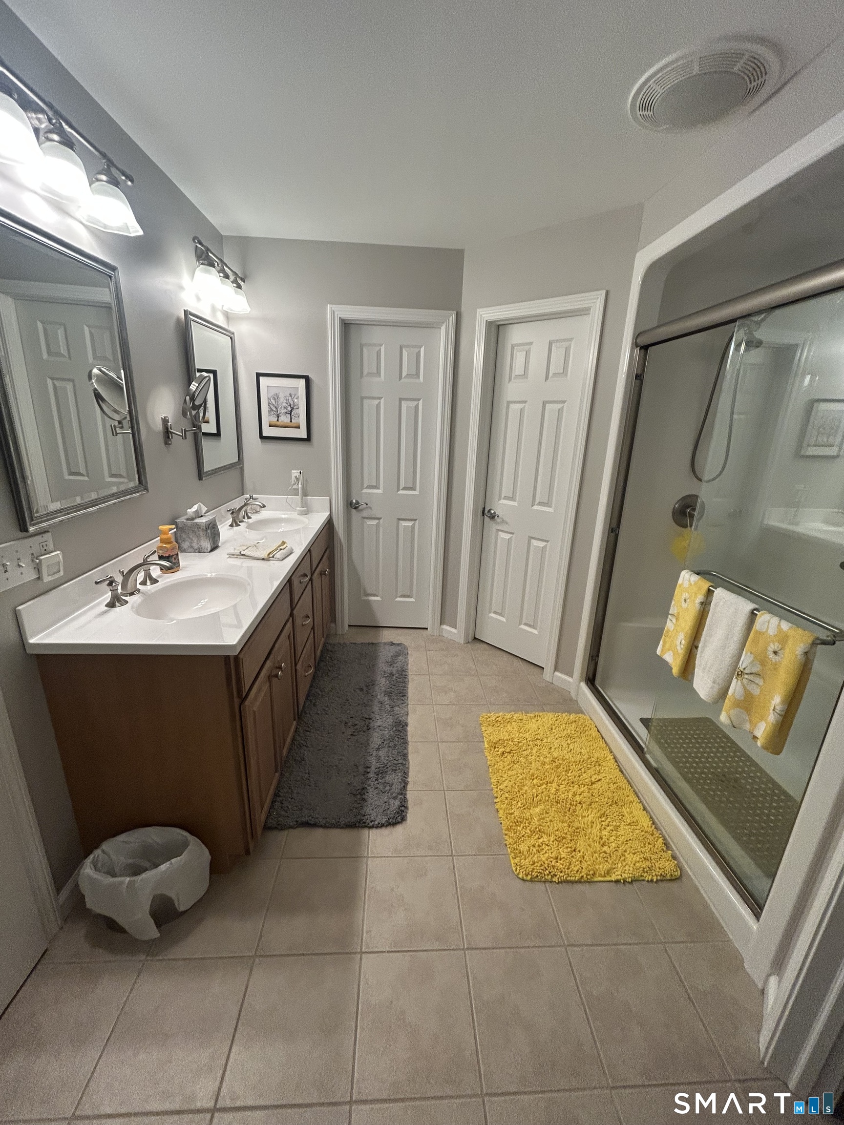6 North Hollow East Hampton CT 06424