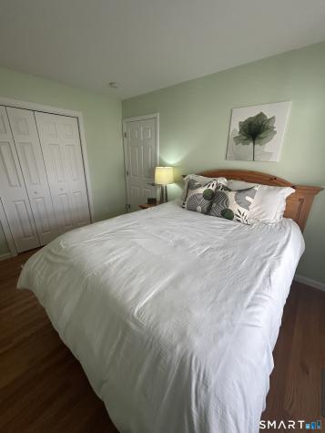 6 North Hollow East Hampton CT 06424