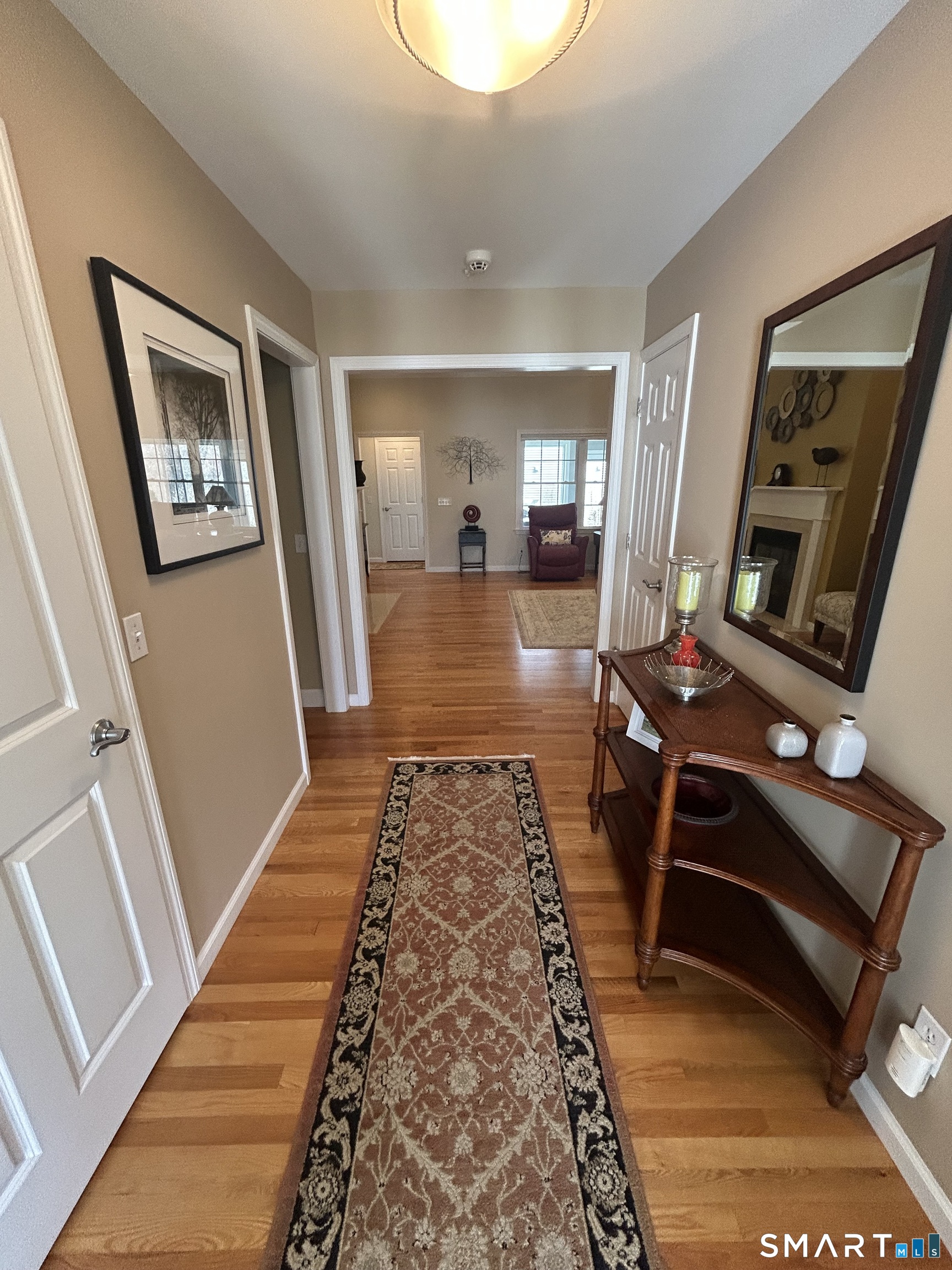 6 North Hollow East Hampton CT 06424