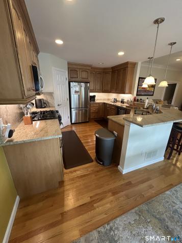 6 North Hollow East Hampton CT 06424