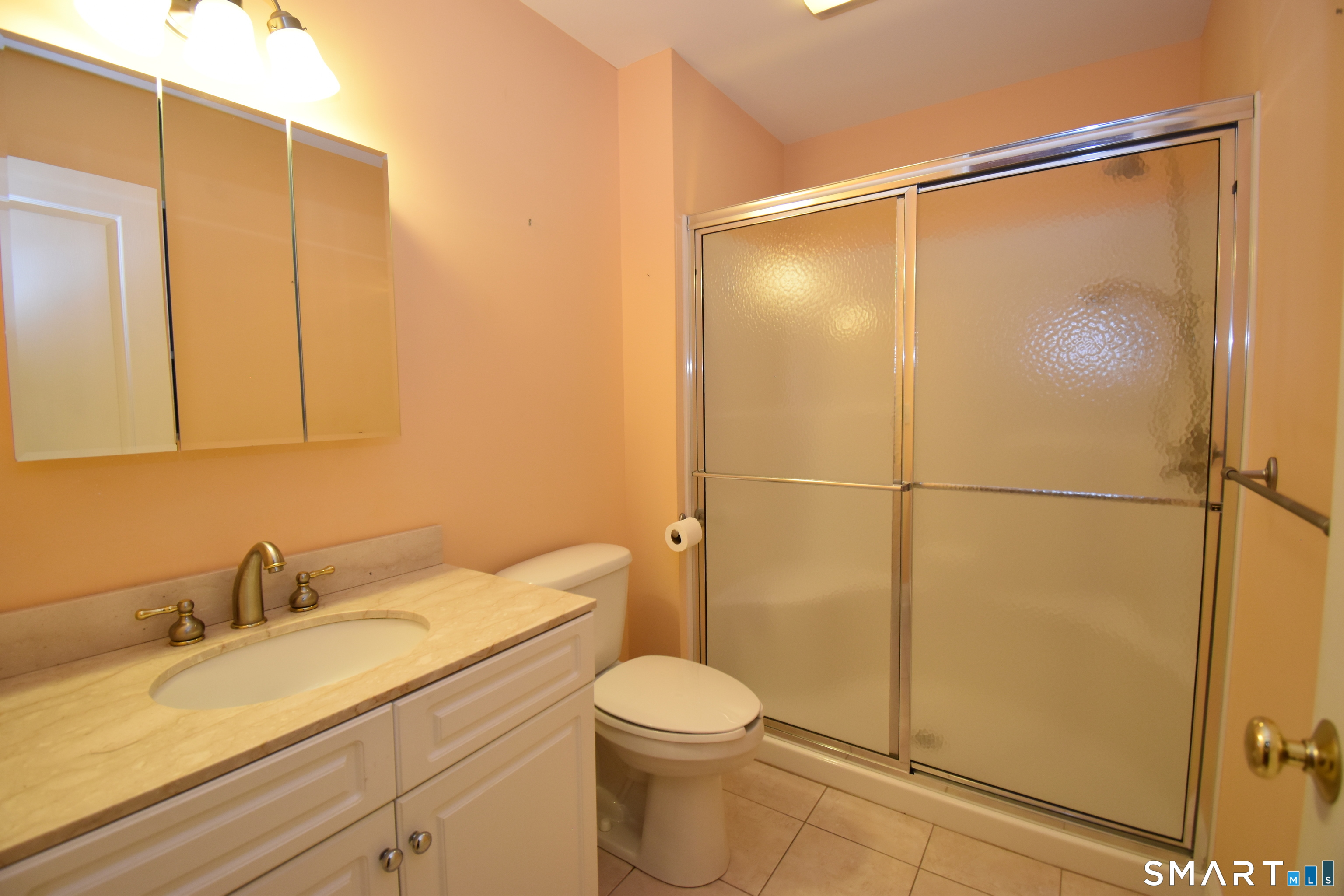 2 Boulderbrook Court Prospect CT 06712