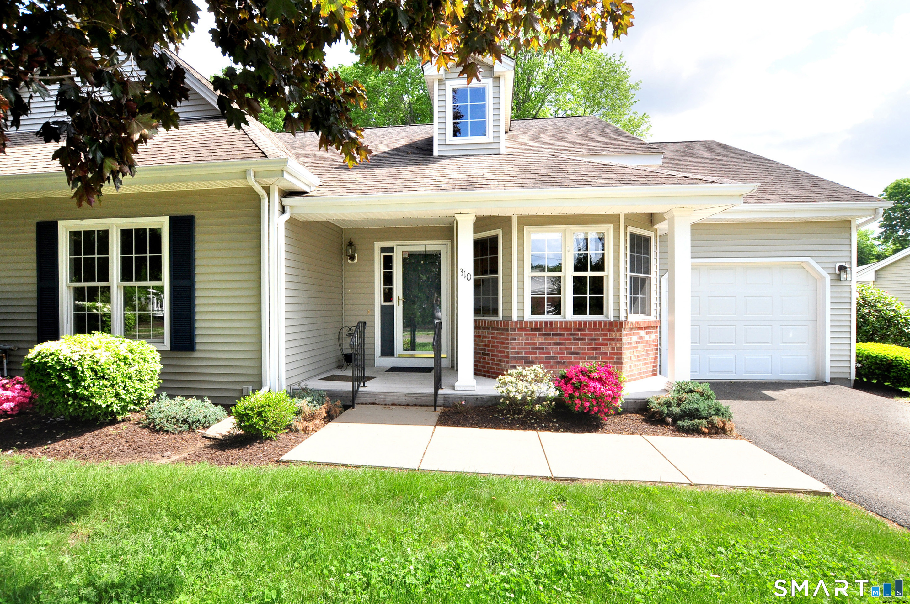 310 Kings Landing Windsor CT 06095