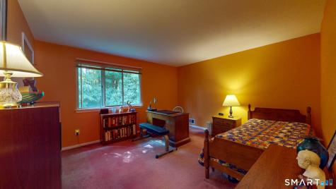 563 Churchill Drive Newington CT 06111