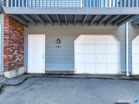 563 Churchill Drive Newington CT 06111