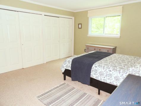 707 Timber Lane Canton CT 06019
