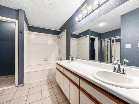 31 High Street East Hartford CT 06118