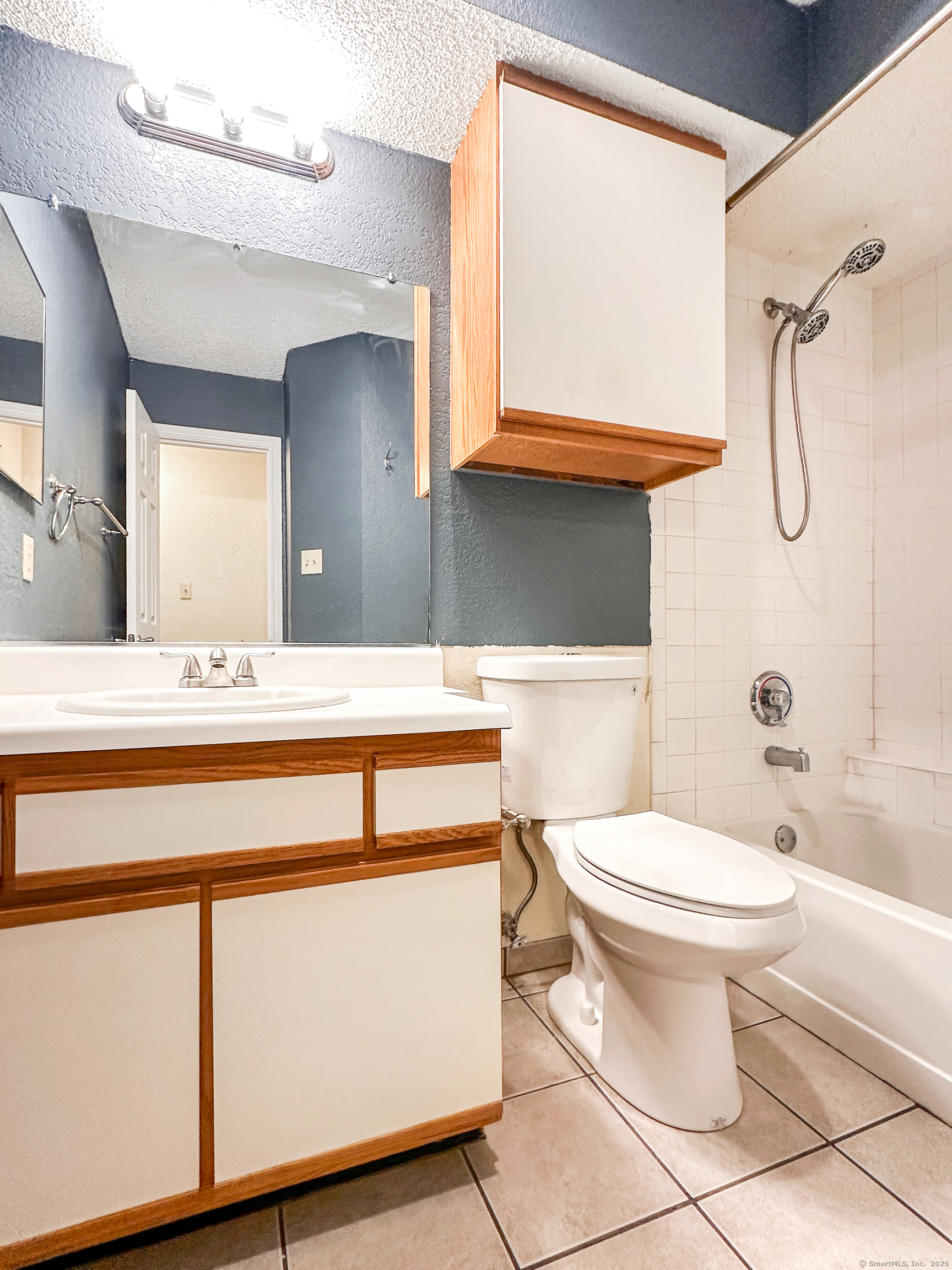 31 High Street East Hartford CT 06118