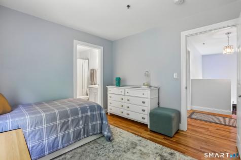 64 Stetson Place Danbury CT 06811