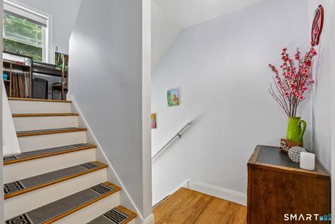 64 Stetson Place Danbury CT 06811