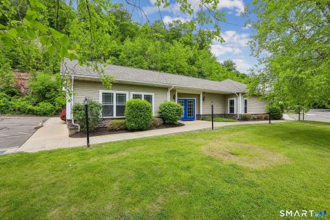 64 Stetson Place Danbury CT 06811
