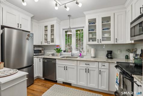 64 Stetson Place Danbury CT 06811