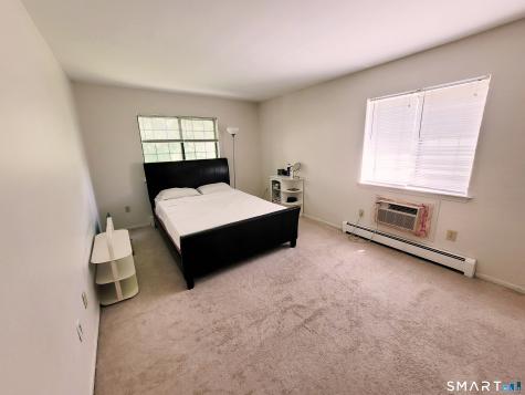 5 Essex Court Brookfield CT 06804