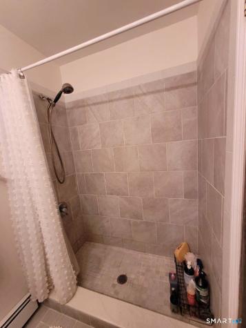 5 Essex Court Brookfield CT 06804