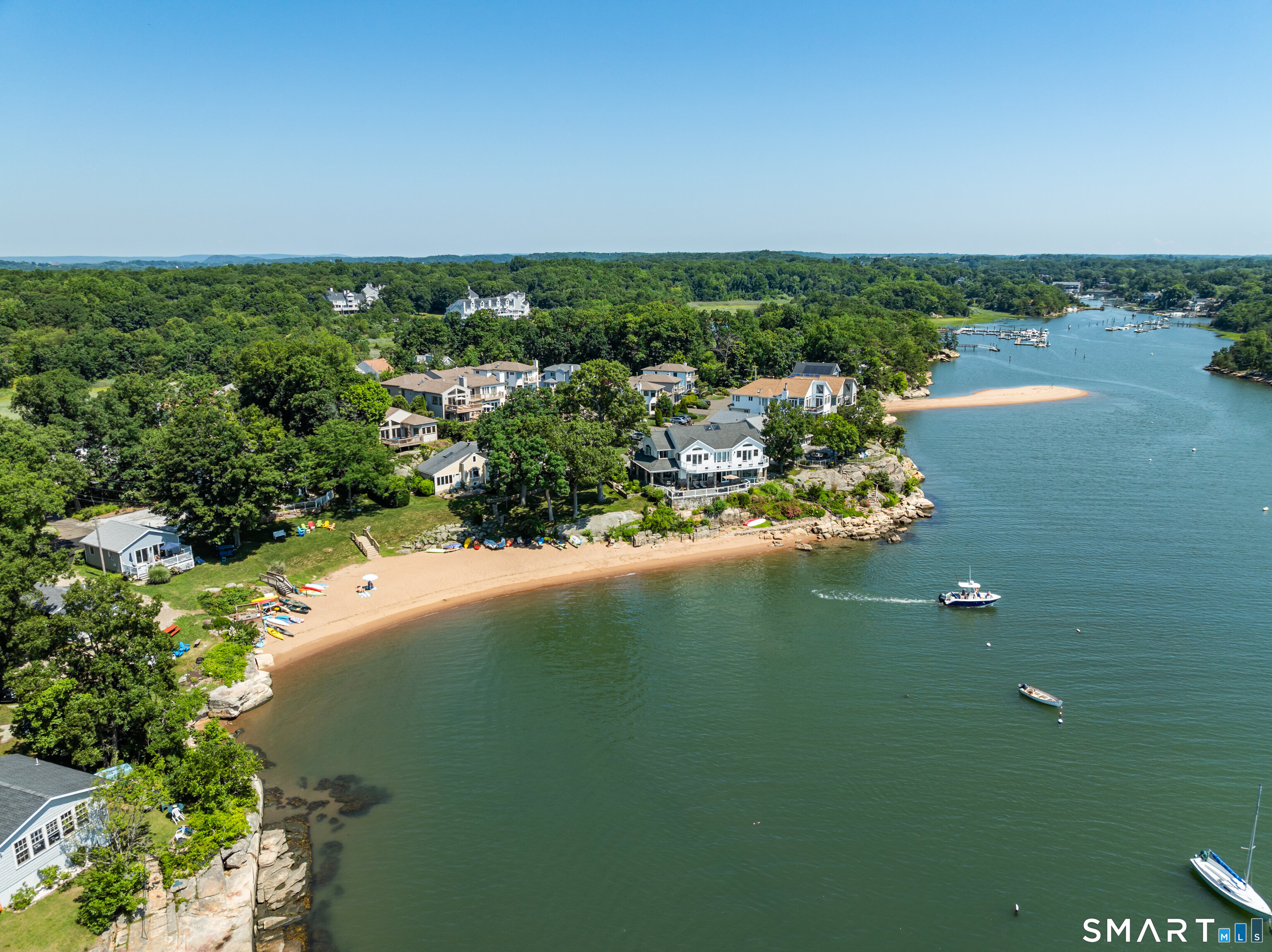 16 Whalers Point East Haven CT 06512