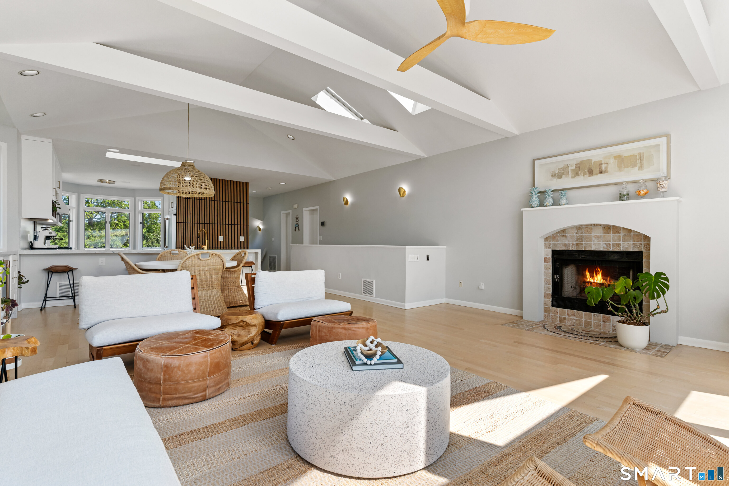 16 Whalers Point East Haven CT 06512