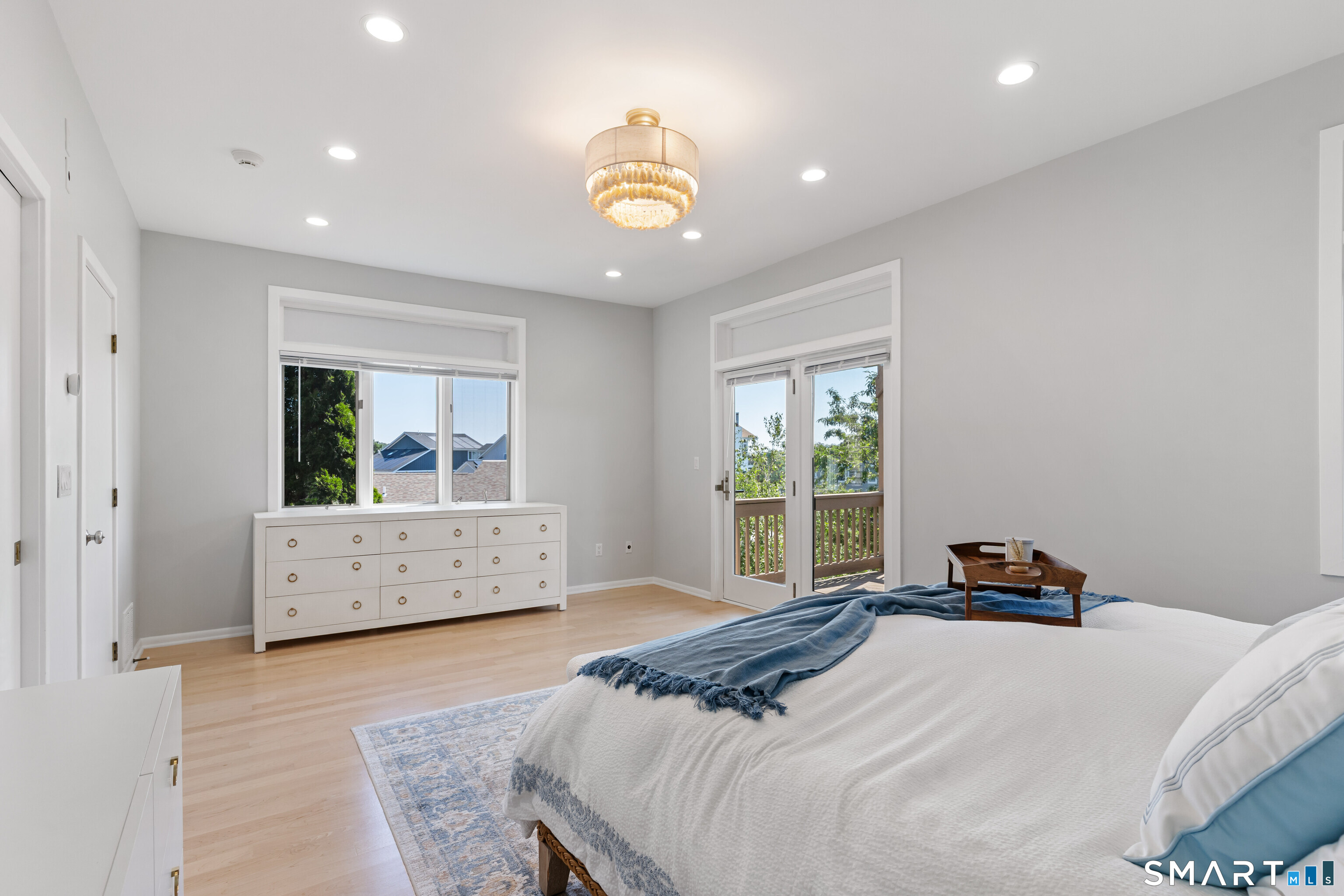 16 Whalers Point East Haven CT 06512