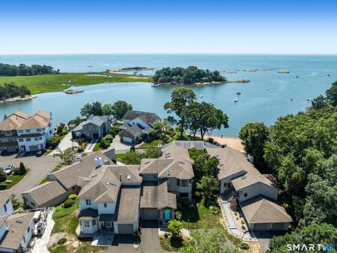 16 Whalers Point East Haven CT 06512