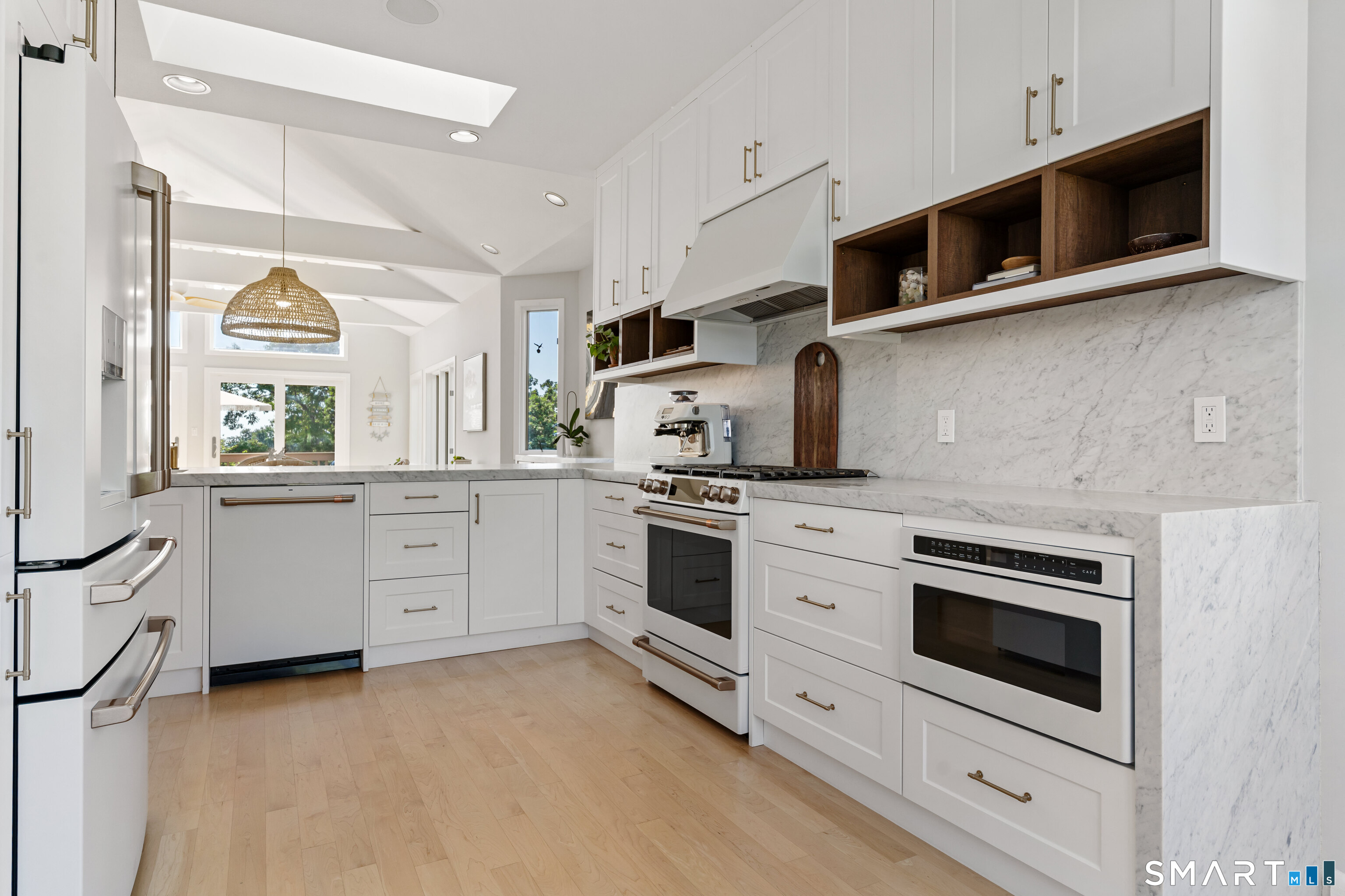 16 Whalers Point East Haven CT 06512