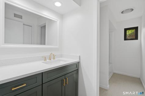 26 Mallard Drive Farmington CT 06032