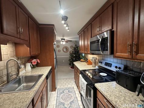 1 Linden Street Norwalk CT 06851