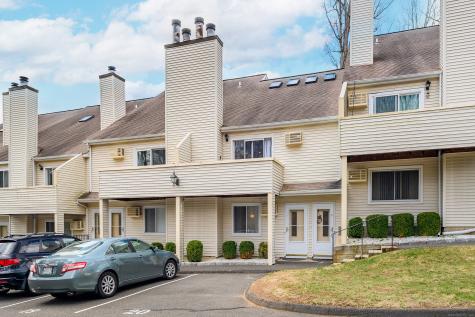 2a Jeanette Road Danbury CT 06811