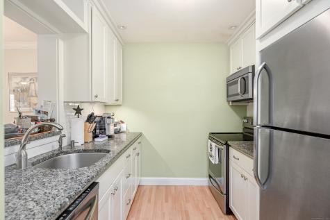 2a Jeanette Road Danbury CT 06811