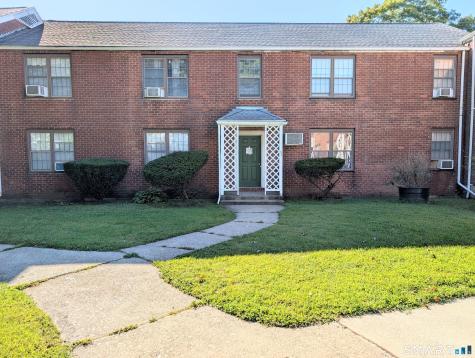 63 Mencel Circle Bridgeport CT 06610