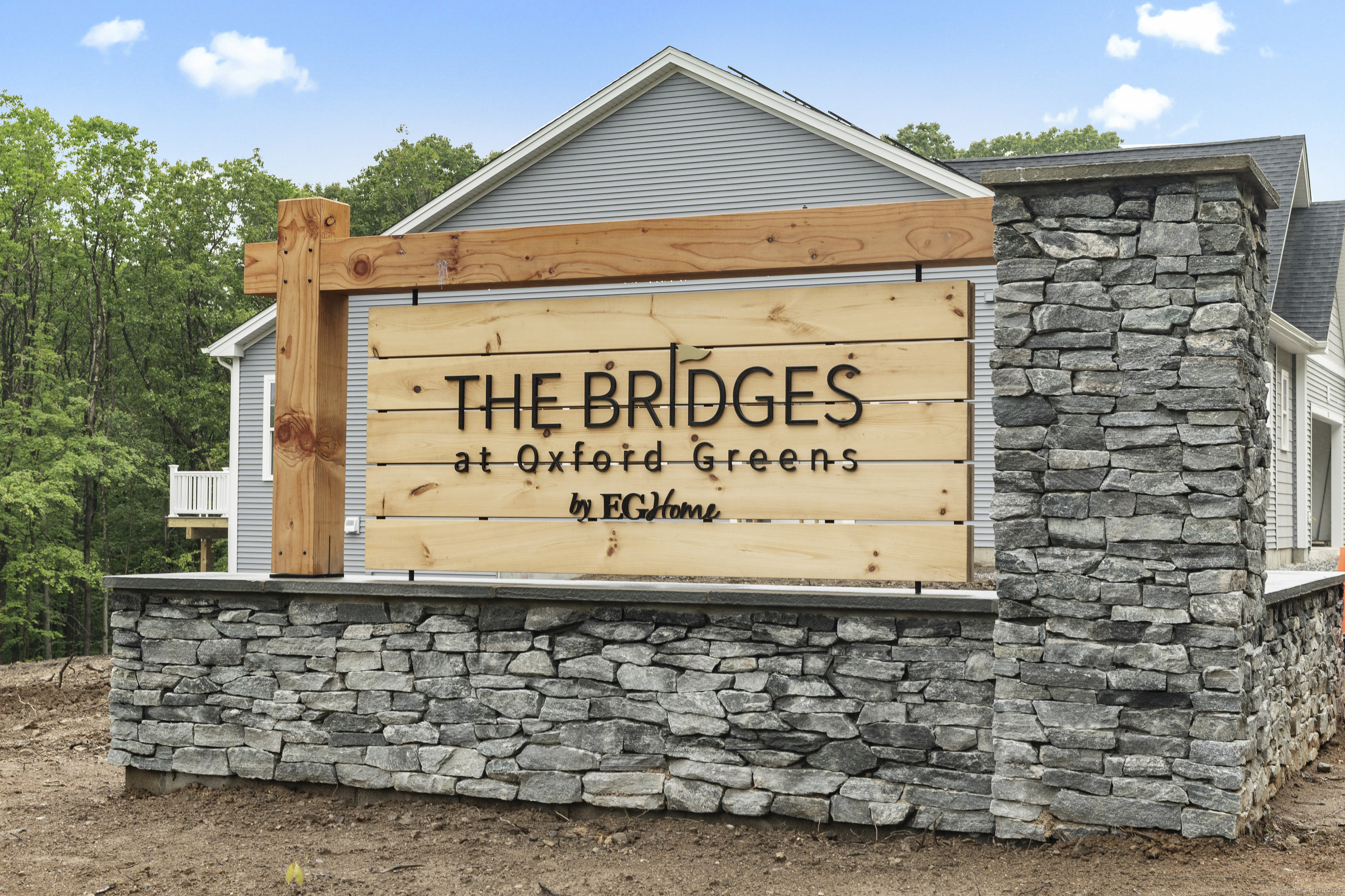 1126 St Andrews Drive Oxford CT 06478