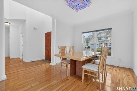 18 Tobins Court Danbury CT 06810