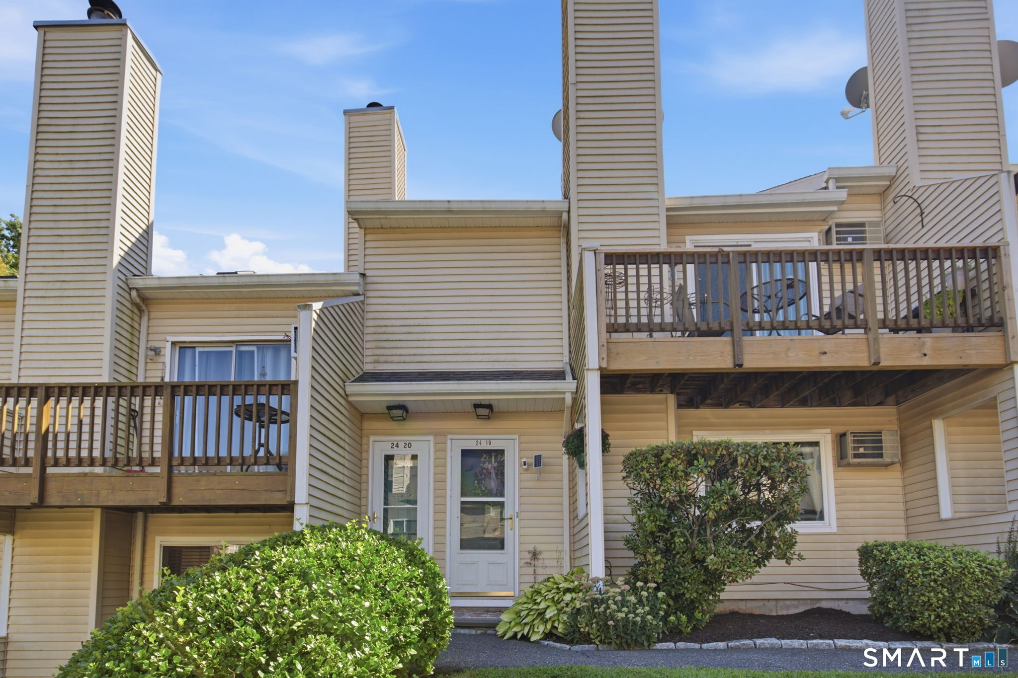 8 Rose Lane Danbury CT 06811