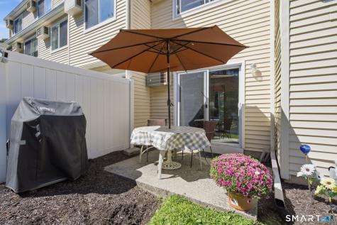 8 Rose Lane Danbury CT 06811