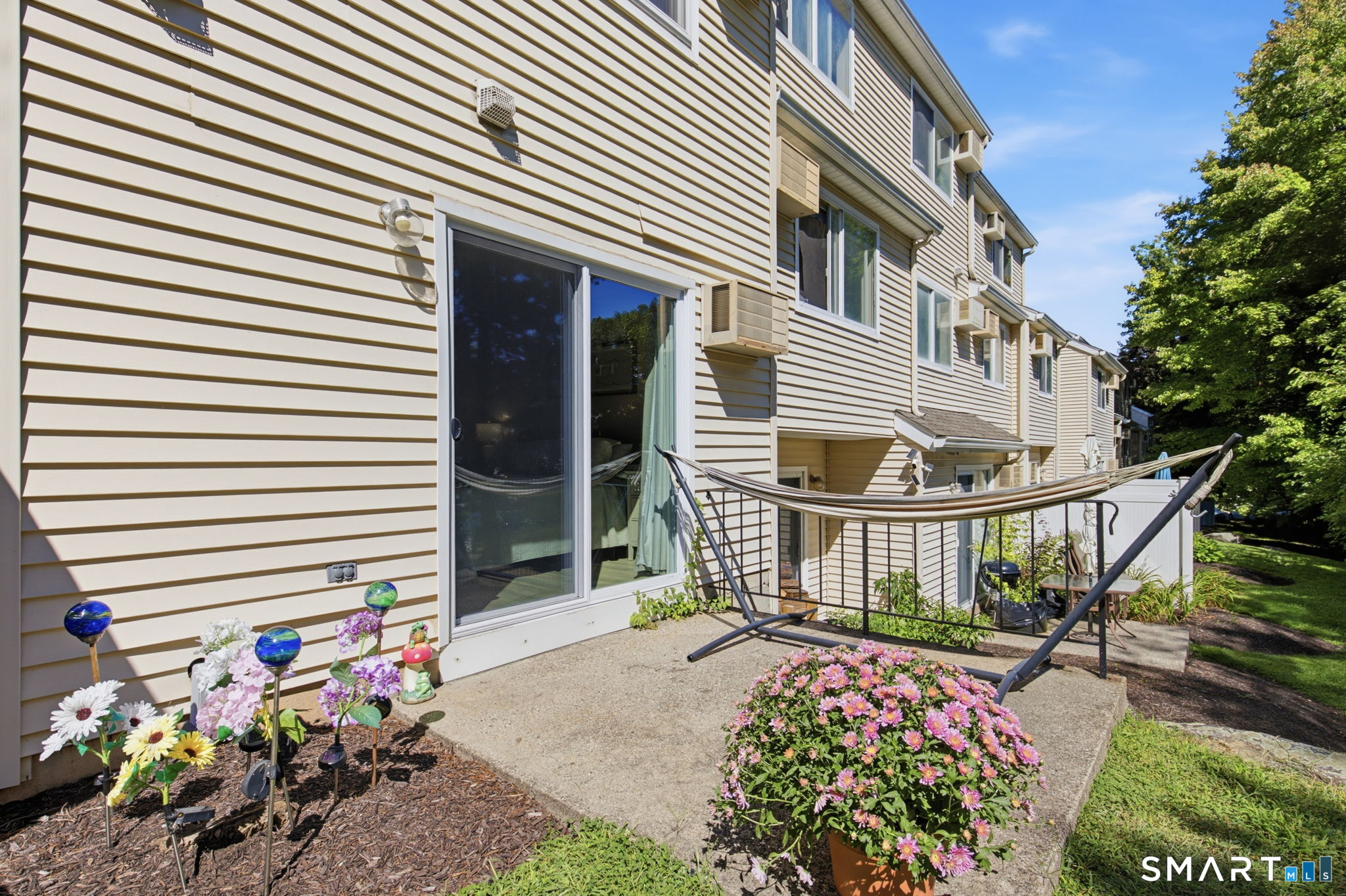 8 Rose Lane Danbury CT 06811