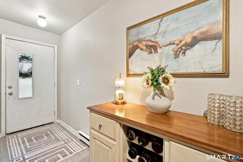 8 Rose Lane Danbury CT 06811